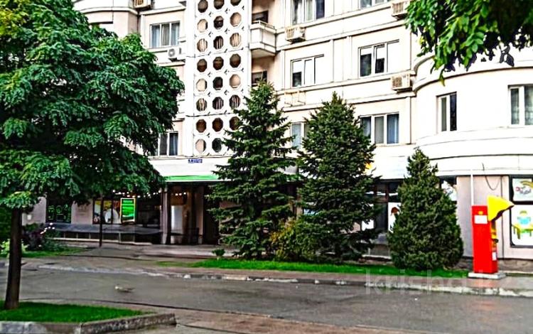 4-комнатная квартира · 130.8 м² · 17/17 этаж, Навои 208\2 — Рыскулбекова за 107.5 млн ₸ в Алматы, Бостандыкский р-н — фото 6