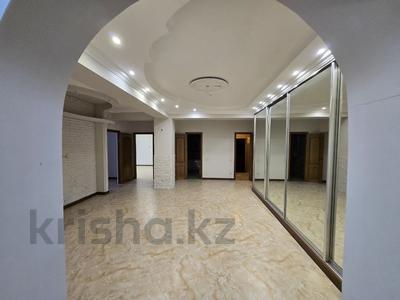 3-комнатная квартира · 160 м² · 9/12 этаж, мкр Самал-2 — Назарбаева за ~ 131.3 млн ₸ в Алматы, Медеуский р-н