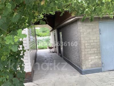 Жеке үй · 3 бөлме · 90 м² · 5 жүзд., Ауэзова 14 — Кичикова, бағасы: 28 млн ₸ в 