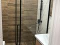 2-бөлмелі пәтер · 84.7 м² · 1/5 қабат, Привокзальная 58/2, бағасы: 180 000 ₸ в Уральске, мкр Школьник — фото 9