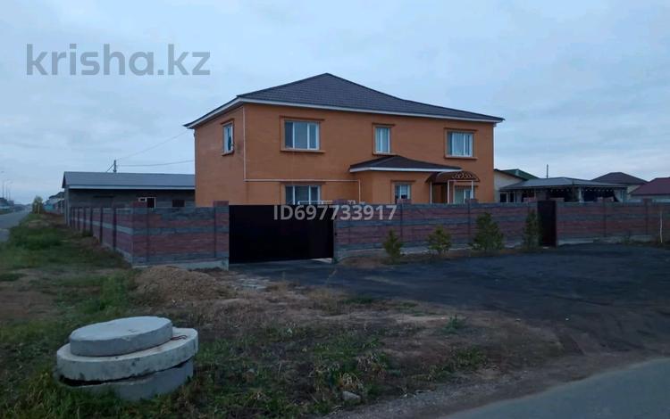Отдельный дом · 6 комнат · 240 м² · 10 сот., мкр Уркер, Укили Ыбырай 55 — Батыр баян за 120 млн ₸ в Астане, Нура р-н — фото 5
