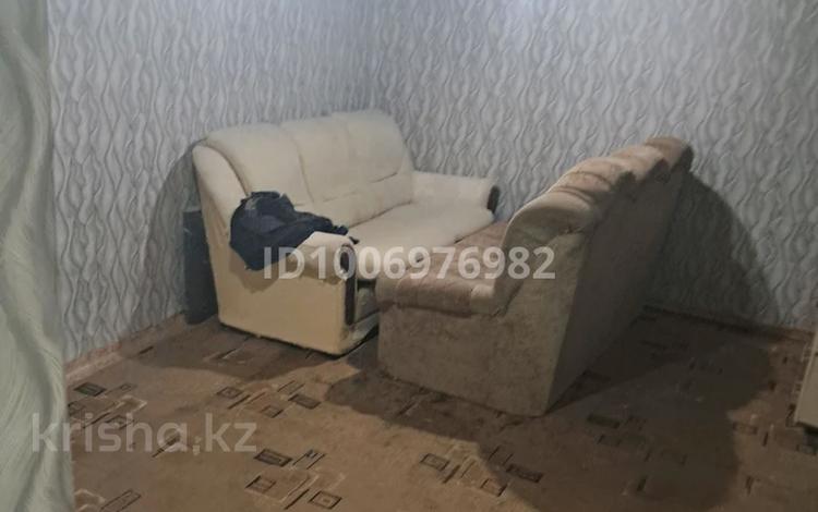 Дача · 2 комнаты · 32 м² · 5.4 сот., мкр. Зачаганск пгт за 2.8 млн 〒 в Уральске — фото 2