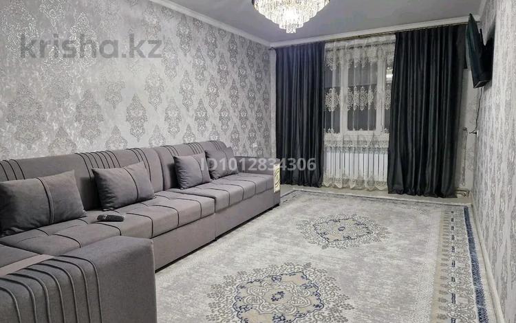 2-комнатная квартира · 60 м² · 1/5 этаж, 13-й микрорайон, 13-й микрорайон 165 — Напротив прага 9 за 22.5 млн ₸ в Шымкенте, Енбекшинский р-н — фото 3