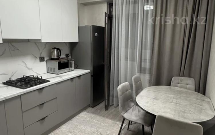 1-комнатная квартира · 40 м² · 4/5 этаж, Степная 4 — Магазин стс, новый дом за 18 000 〒 в Конаеве — фото 2