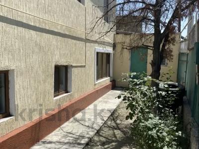 Жеке үй · 7 бөлме · 191 м² · 6 жүзд., Кожаберген жырау 37, бағасы: 27 млн ₸ в Таразе