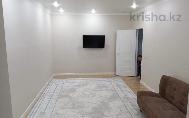 2-бөлмелі пәтер · 68 м² · 5/6 қабат, мкр 38 3, бағасы: 170 000 ₸ в Актау, 38-й мкр — фото 2