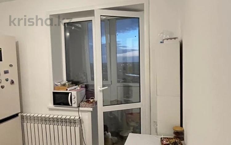 1-комнатная квартира · 35 м² · 17/17 этаж, Горького за 16 млн ₸ в Петропавловске — фото 3