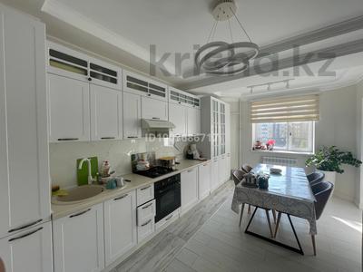 3-комнатная квартира · 104 м² · 3/5 этаж, мкр. Алтын орда, Тауелсиздик 14 за 300 000 〒 в Актобе