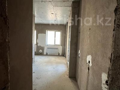 2-комнатная квартира, 70 м², Бухар жырау за 19.5 млн 〒 в Астане, Есильский р-н