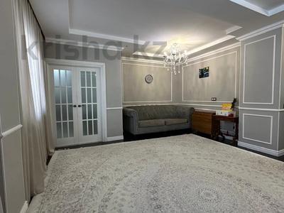 4-комнатная квартира · 117 м² · 2/9 этаж, Бухар жирау 36 за 72 млн 〒 в Астане, Есильский р-н