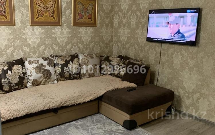 2-бөлмелі пәтер · 45.6 м² · 2/5 қабат, Жаңа қала ш/а., Нуркена Абдирова 22/3, бағасы: 19.9 млн ₸ в Караганде, Казыбек би р-н — фото 2