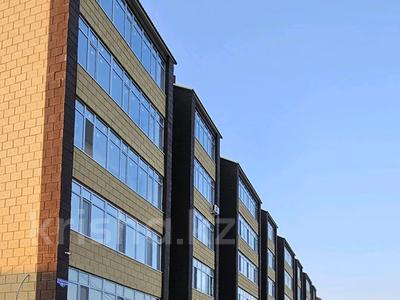 3-бөлмелі пәтер · 96.3 м² · 3/5 қабат, Дина Нурпеисова 40/2, бағасы: 36 млн ₸ в Уральске