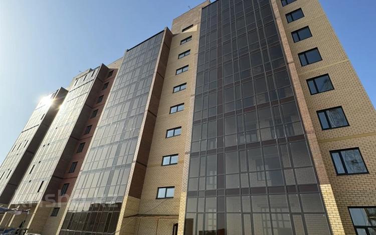 1-комнатная квартира, 52.6 м², 6/9 этаж, Бухар Жырау 179 за ~ 18.4 млн 〒 в Павлодаре — фото 2