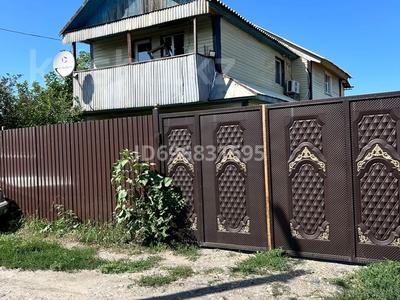 Отдельный дом · 4 комнаты · 120 м² · 6 сот., Малиновая 145 за 15 млн 〒 в Усть-Каменогорске, Ахмирово