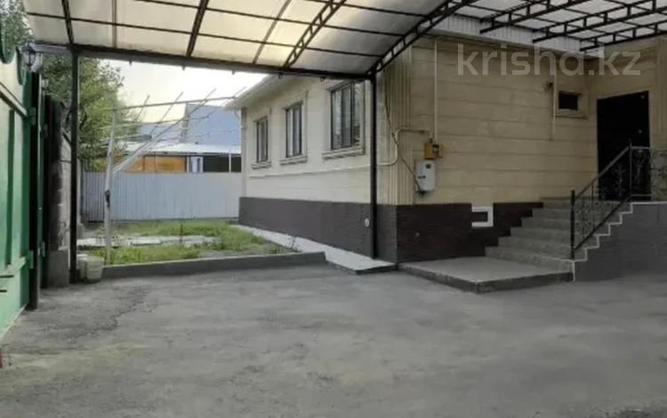 Отдельный дом · 4 комнаты · 110 м² · 7 сот., мкр Думан-2, Бурабай за 90 млн ₸ в Алматы, Медеуский р-н — фото 2