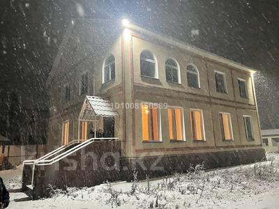 Жеке үй · 6 бөлме · 250 м², Кулагер 8 — Б, бағасы: 150 000 ₸ в Бурабае