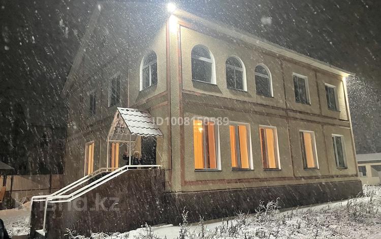 Жеке үй · 6 бөлме · 250 м², Кулагер 8 — Б, бағасы: 150 000 ₸ в Бурабае — фото 15