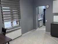 1-комнатная квартира · 55 м² · 1/2 этаж, Есенова за 215 000 〒 в Алматы, Жетысуский р-н