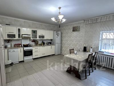 Отдельный дом • 4 комнаты • 318.5 м² • 7 сот., Ашимова 215 за 65 млн 〒 в Кокшетау