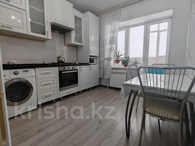 1-бөлмелі пәтер · 40.4 м² · 10/10 қабат, Алтын орда ш/а., улица Ораза Татеулы, бағасы: 18.2 млн ₸ в Актобе, мкр. Алтын орда