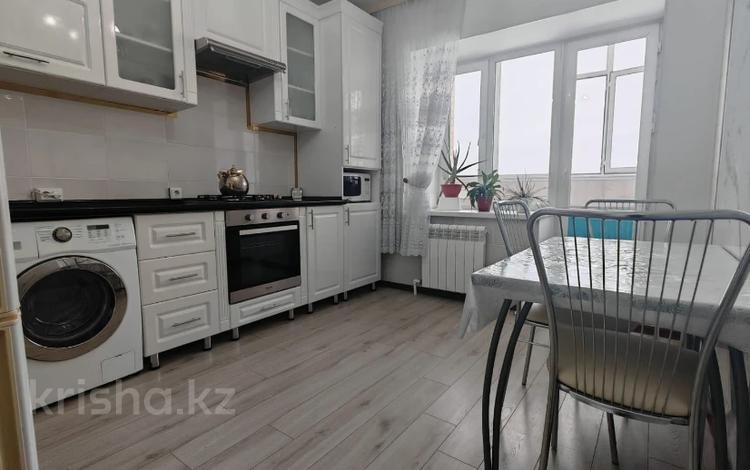 1-бөлмелі пәтер · 40.4 м² · 10/10 қабат, Алтын орда ш/а., улица Ораза Татеулы, бағасы: 18.2 млн ₸ в Актобе, мкр. Алтын орда — фото 7