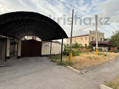 Отдельный дом · 5 комнат · 250 м² · 5.1 сот., Толеби 152 — Парк президента за 90 млн 〒 в Таразе