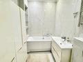 3-комнатная квартира · 93 м² · 2/7 этаж, Тауелсиздик 21-25 за 75 млн ₸ в Астане, Сарайшык р-н — фото 17