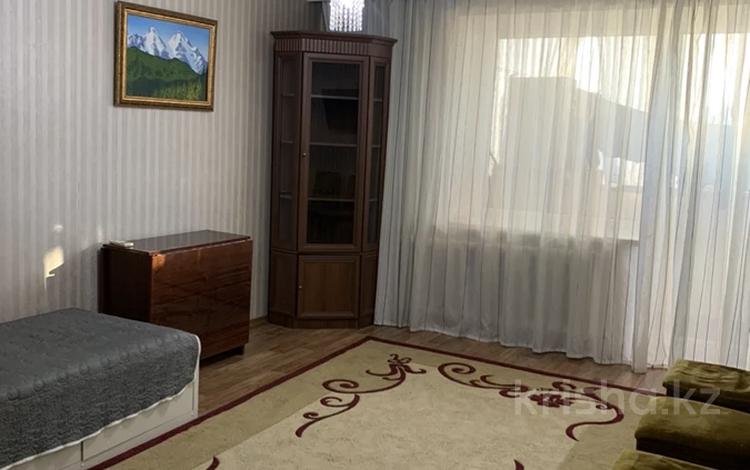 2-комнатная квартира · 50 м² · 7/9 этаж, мкр Юго-Восток, ул. Карбышева 15/2 — ул. Муканова, ул. Университетская, ул. Язева за 18.7 млн ₸ в Караганде, Казыбек би р-н — фото 2