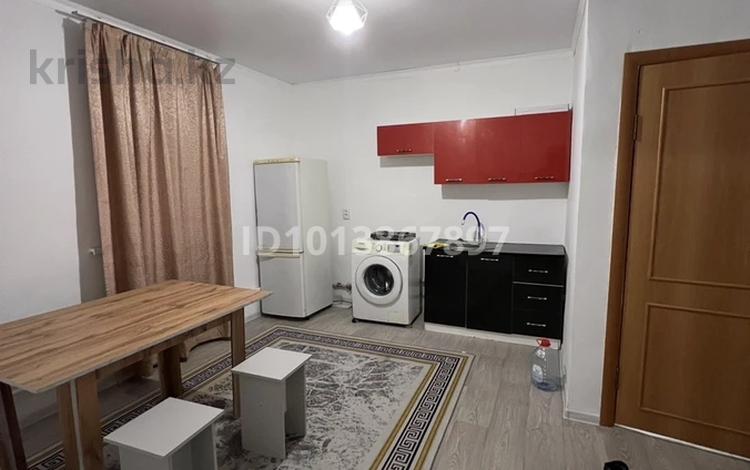 Жеке үй · 1 бөлме · 30 м² · 10 жүзд., Алмалыбак 5, бағасы: 70 000 ₸ в Талдыкоргане — фото 2