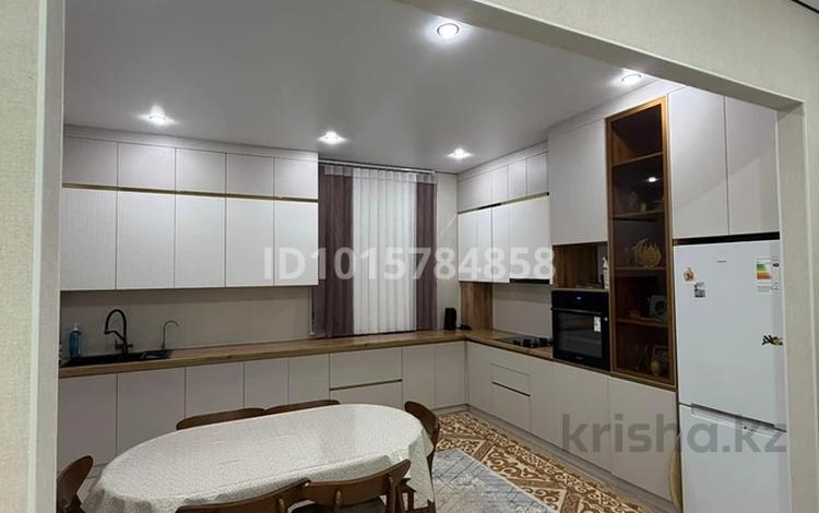 3-бөлмелі пәтер · 140 м² · 7/7 қабат, 29а ш/а. 74, бағасы: 38 млн ₸ в Актау, 29а мкр — фото 2