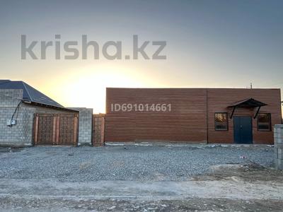 Отдельный дом • 8 комнат • 1000 м² • 10 сот., Мустафа шоқай 86 за 65 млн 〒 в Туркестане