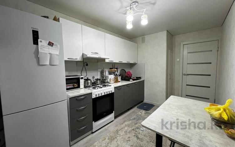 3-комнатная квартира · 70.4 м² · 1/10 этаж, Садовая 79 за 29.6 млн ₸ в Костанае — фото 2