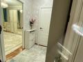 2-комнатная квартира · 55.9 м² · 1/5 этаж, 13-й мкр 27 за 16.5 млн ₸ в Актау — фото 2