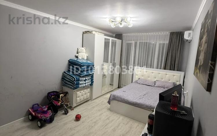 1-бөлмелі пәтер · 33 м² · 3/5 қабат, Сазда-1, Гиззат Ибатова 55 — Напротив казпочты, за магазином калам, бағасы: 140 000 ₸ в Актобе — фото 2