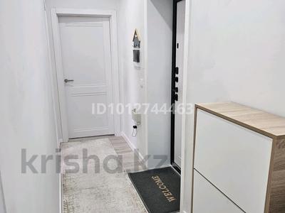 2-бөлмелі пәтер · 46 м² · 3/3 қабат, мкр Уркер, Сыпыра жырау 25, бағасы: 18 млн ₸ в Астане, Нура р-н