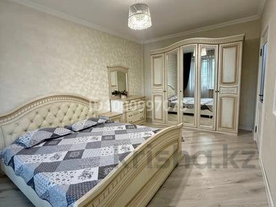 Пәтерлер в Алматы: 4-бөлмелі пәтер · 110 м² · 5/5 қабат · ай сайын, Нурмакова 156 — Кабанбай Батыра, бағасы: 500 000 〒 4-бөлмелі пәтер · 110 м² · 5/5 қабат · ай сайын, Нурмакова 156 — Кабанбай Батыра, бағасы: 500 000 〒 в Алматы, Алмалинский р-н