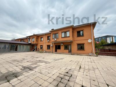 Үйдің бір бөлігі · 5 бөлме · 200 м² · 6 жүзд., Туран 21/2, бағасы: 175 млн ₸ в Астане, Есильский р-н