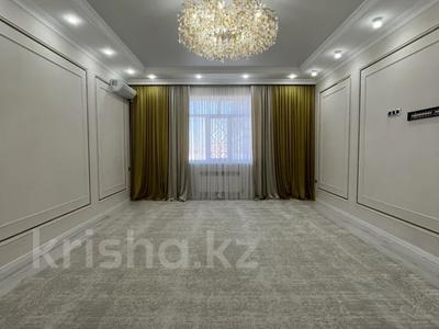4-комнатная квартира · 147 м² · 8/11 этаж, 19-й мкр 33 за 55 млн ₸ в Актау
