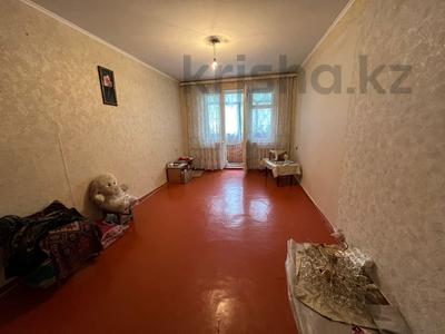 3-комнатная квартира, 57.5 м², 2/5 этаж, Гагарина за 17.5 млн 〒 в Шымкенте, Абайский р-н
