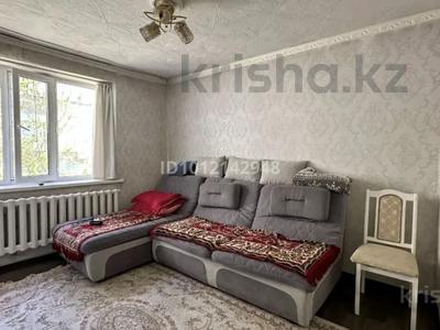 2-комнатная квартира · 40 м² · 3/5 этаж, мкр. Жастар 42Б за 11.5 млн ₸ в Талдыкоргане, военный городок Улан