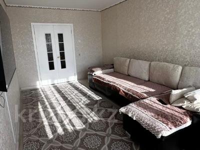 5-бөлмелі пәтер · 100.9 м² · 9/10 қабат, Ленина 45, бағасы: ~ 24.8 млн ₸ в Аксу