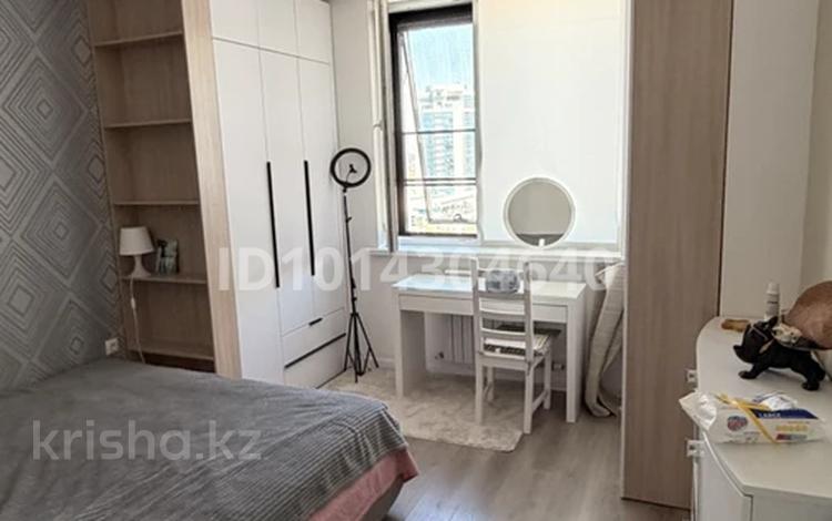 2-комнатная квартира · 64 м² · 8/10 этаж, Бектурова 1/1 за 350 000 ₸ в Астане, Нура р-н — фото 2