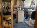 2-бөлмелі пәтер · 54 м² · 1/5 қабат, мкр Новый Город, Бухаржырау 13, бағасы: 180 000 〒 в Караганде, Казыбек би р-н — фото 7