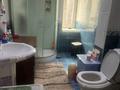 2-бөлмелі пәтер · 54 м² · 1/5 қабат, мкр Новый Город, Бухаржырау 13, бағасы: 180 000 〒 в Караганде, Казыбек би р-н — фото 8