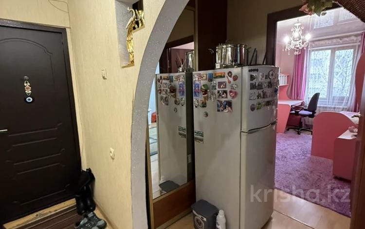 3-комнатная квартира · 63 м² · 5/5 этаж, мкр Орбита-3 7 за 38 млн ₸ в Алматы, Бостандыкский р-н — фото 2