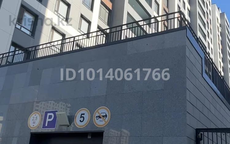 2-комнатная квартира · 62.6 м² · 10/17 этаж, Шамши Калдаяков 58/1 за 38.5 млн ₸ в Астане, Сарайшык р-н — фото 18