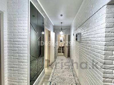 2-комнатная квартира · 58 м² · 4/12 этаж, мкр Акбулак, Дарабоз 47 за 260 000 〒 в Алматы, Алатауский р-н