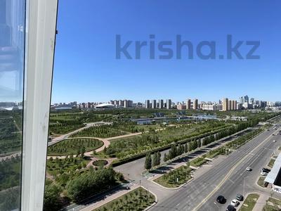 5-комнатная квартира · 171.8 м² · 13/14 этаж, Туркестан 28 за 195 млн ₸ в Астане, Есильский р-н