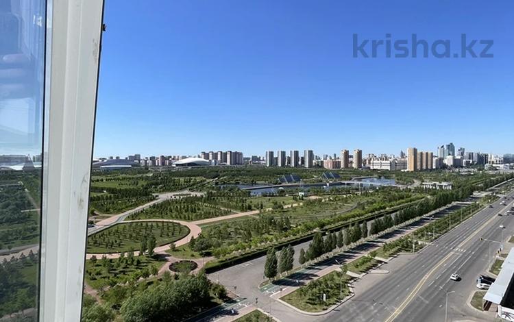5-комнатная квартира · 171.8 м² · 13/14 этаж, Туркестан 28 за 195 млн ₸ в Астане, Есильский р-н — фото 45