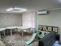 3-комнатная квартира, 105 м², 1/5 этаж, Анаркулова — 8 школа за 50 млн 〒 в Жезказгане — фото 2